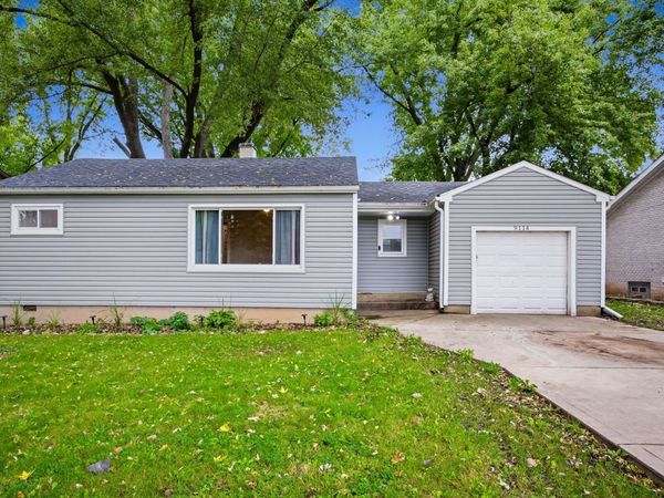 9114 Pine Avenue , Wonder Lake, IL 60097