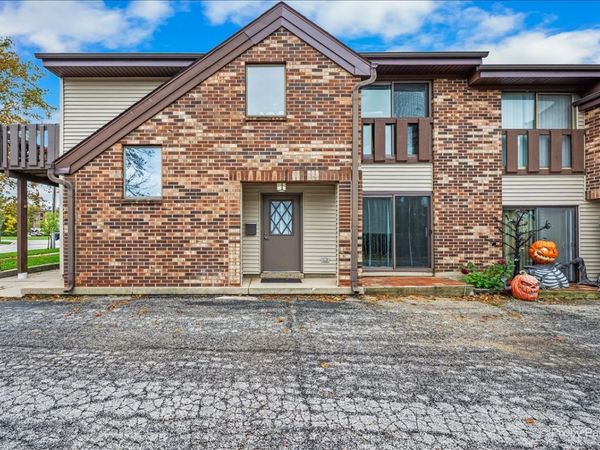 108 W Wood Street , Unit C, Palatine, IL 60067