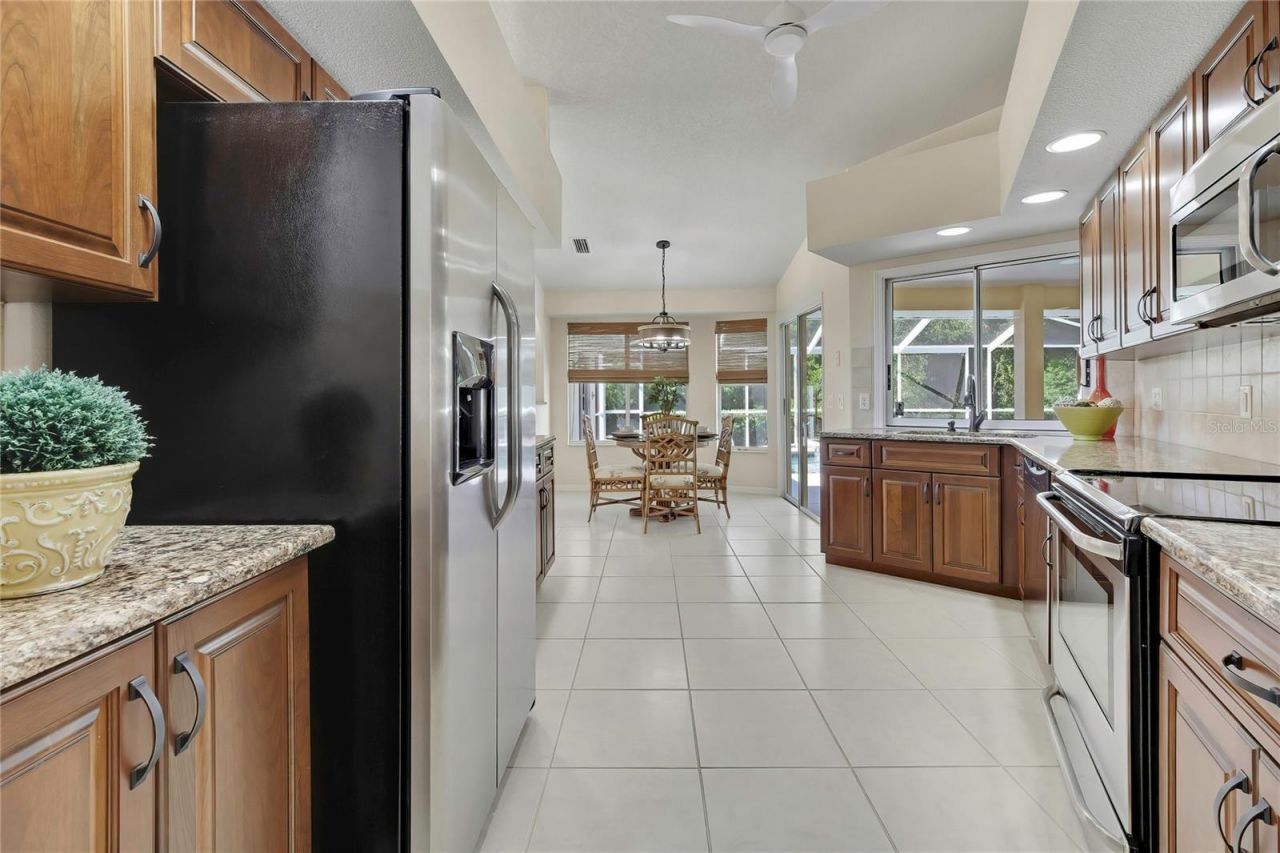 75 W Cypress Boulevard, Homosassa, FL 34446 Photo