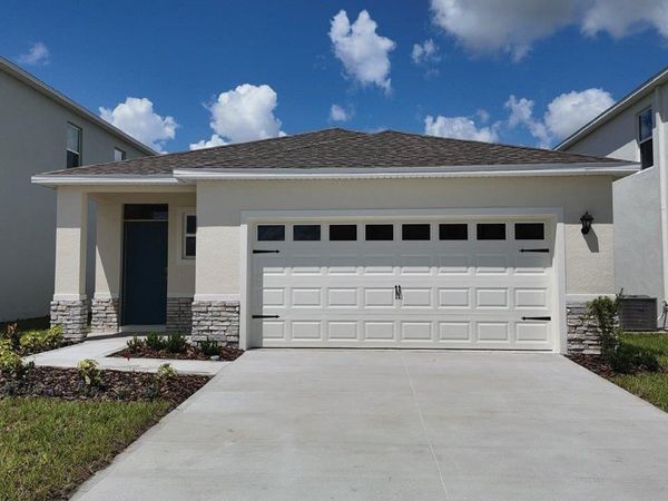 4561 BARBERRY AVENUE , LAKELAND, FL 33811