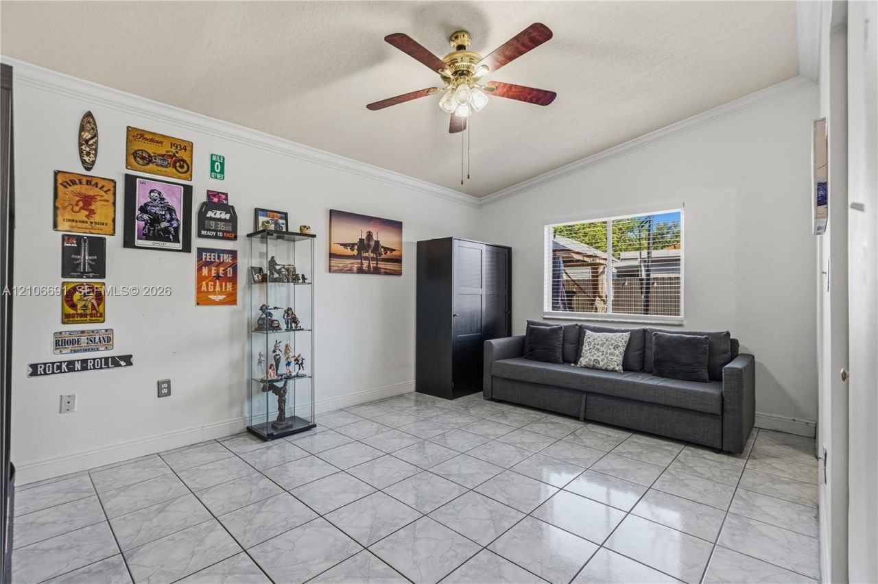 3355 W 68th St, Unit 128, Hialeah, FL 33018 Photo