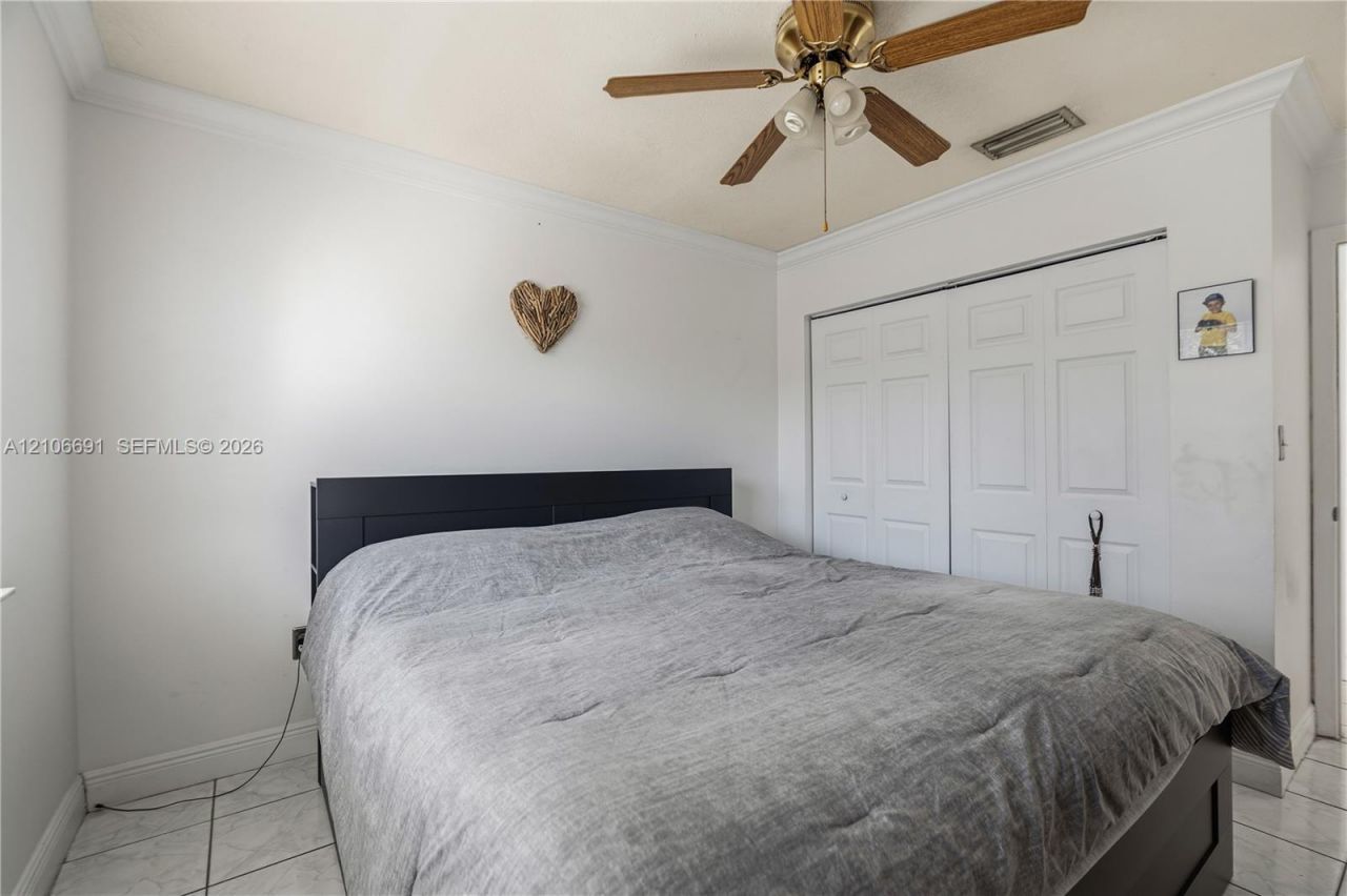 3355 W 68th St, Unit 128, Hialeah, FL 33018 Photo