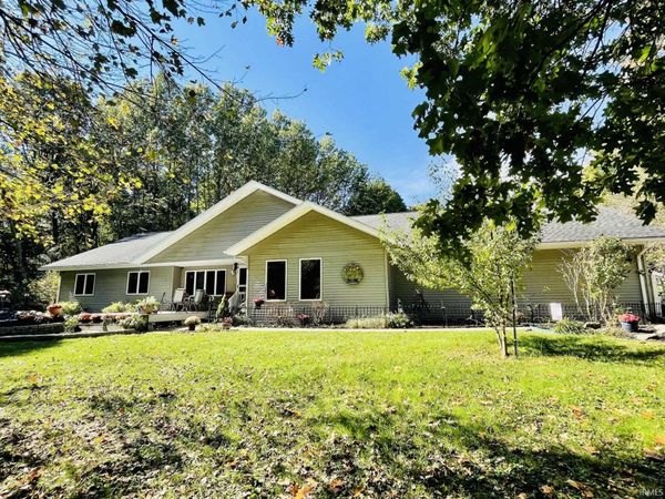 14737 Upas Road, Culver, IN 46511