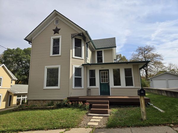 107 N Strickler Avenue, MOUNT CARROLL, IL 61053