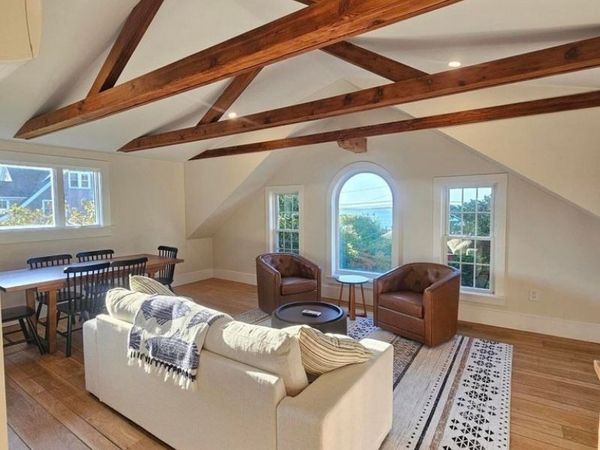53 Bar Neck, Unit B, Falmouth, MA 02543