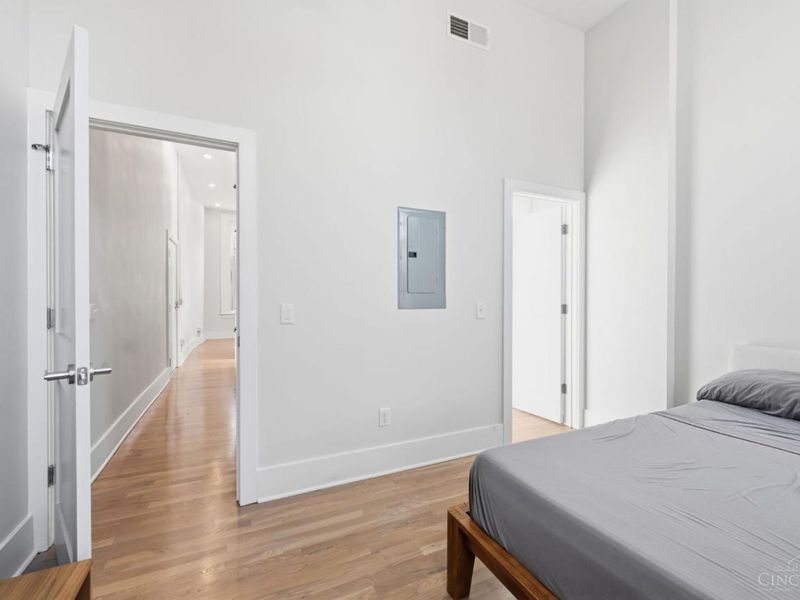 915 Vine Street, Unit 203, Cincinnati, OH 45202 Photo 16