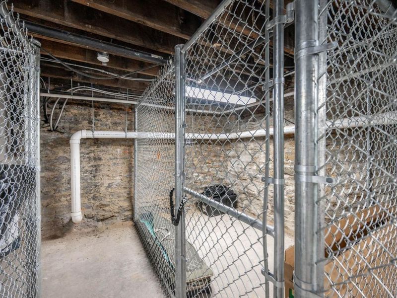 915 Vine Street, Unit 203, Cincinnati, OH 45202 Photo 23