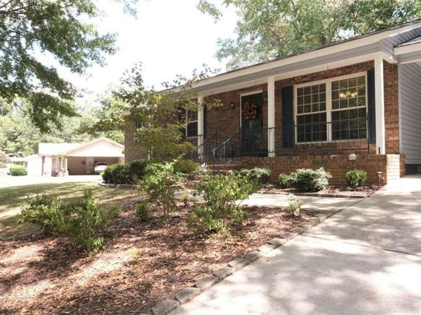 345 SE Old Rockmart Road , Silver Creek, GA 30173
