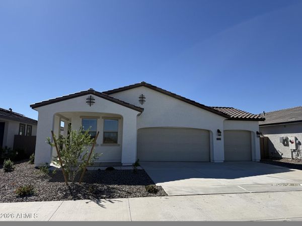 18953 W MARYLAND Avenue, Waddell, AZ 85355