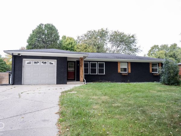 4430 Chatham Drive, Brownsburg, IN 46112