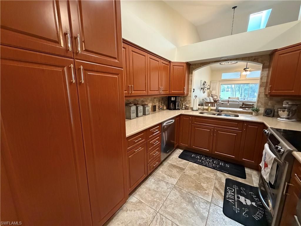 914 Augusta Blvd , Unit 7, Naples, FL 34113 Photo