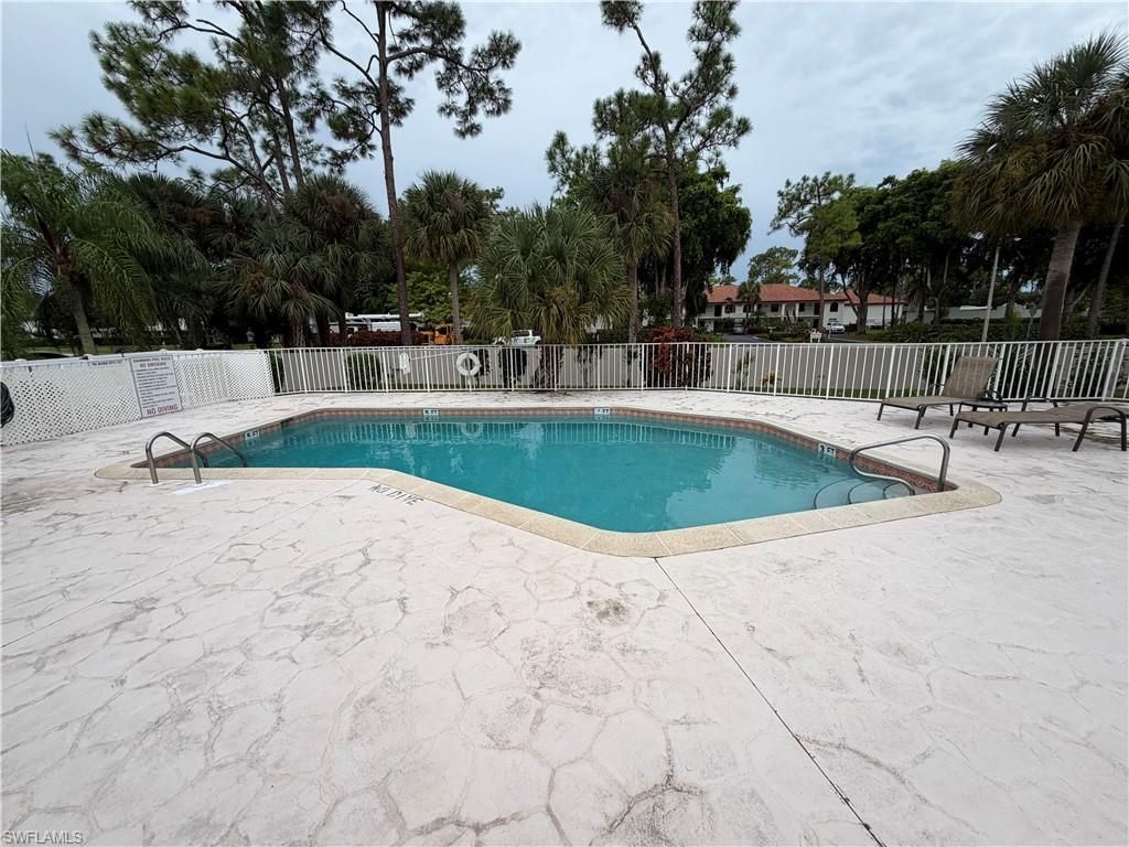 914 Augusta Blvd , Unit 7, Naples, FL 34113 Photo
