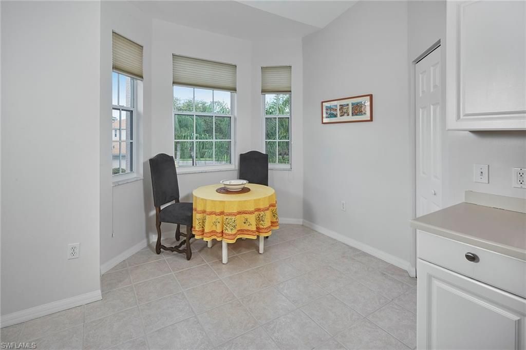 6275 Wilshire Pines Cir, Unit 1008, Naples, FL 34109 Photo