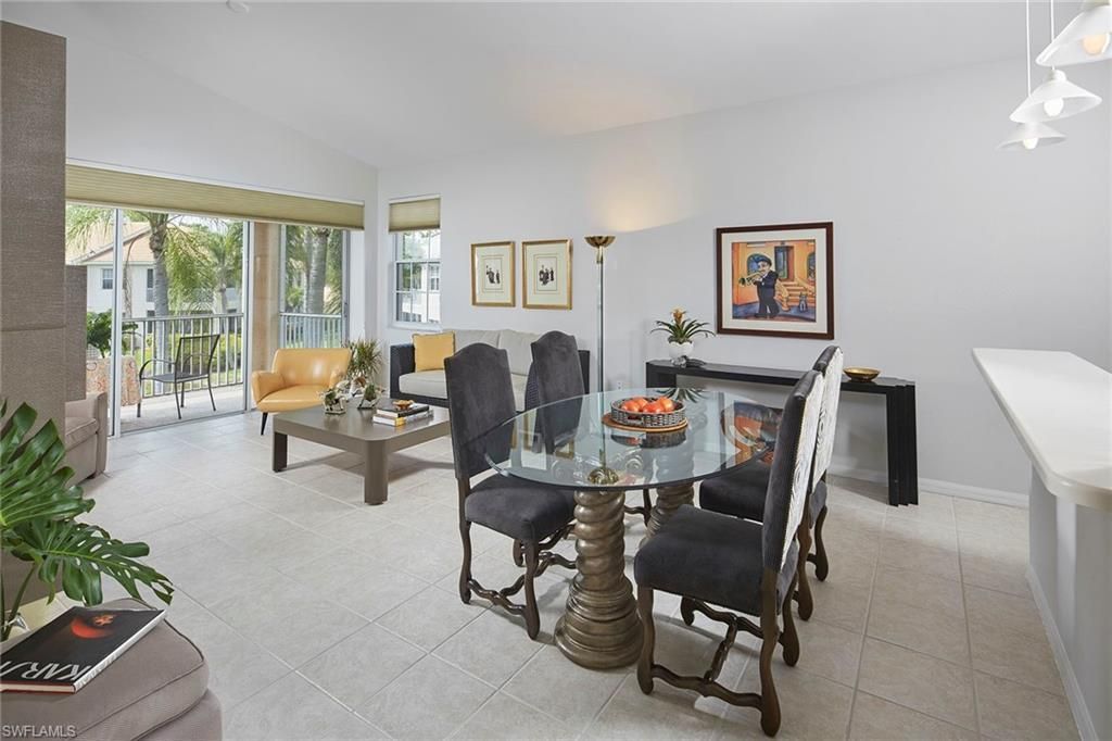 6275 Wilshire Pines Cir, Unit 1008, Naples, FL 34109 Photo