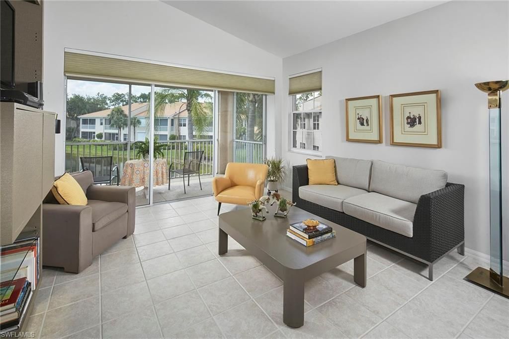 6275 Wilshire Pines Cir, Unit 1008, Naples, FL 34109 Photo