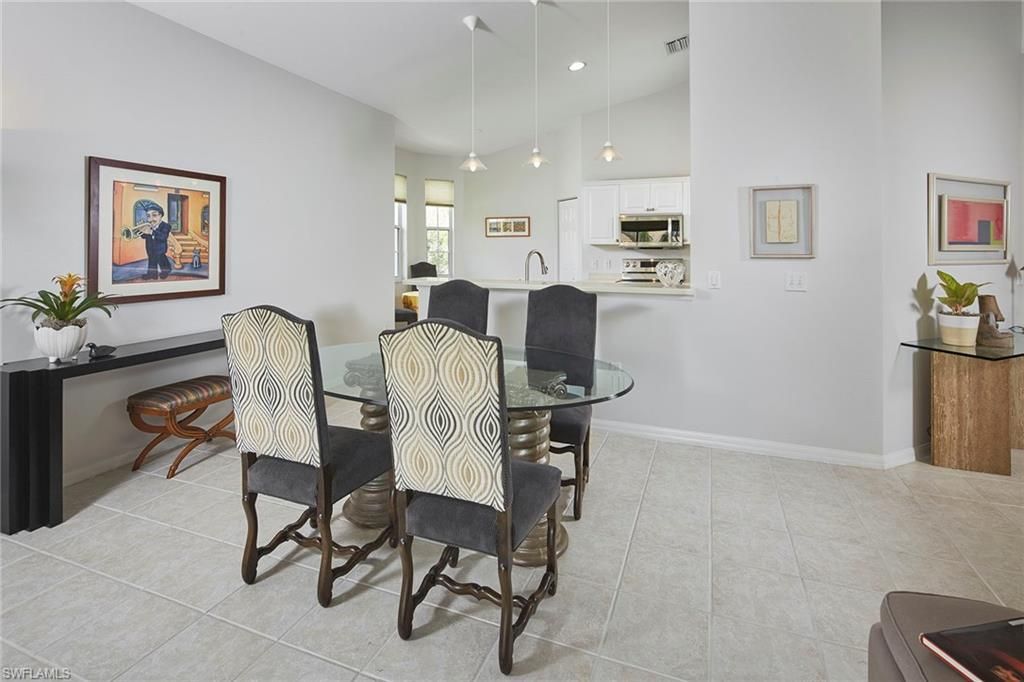 6275 Wilshire Pines Cir, Unit 1008, Naples, FL 34109 Photo