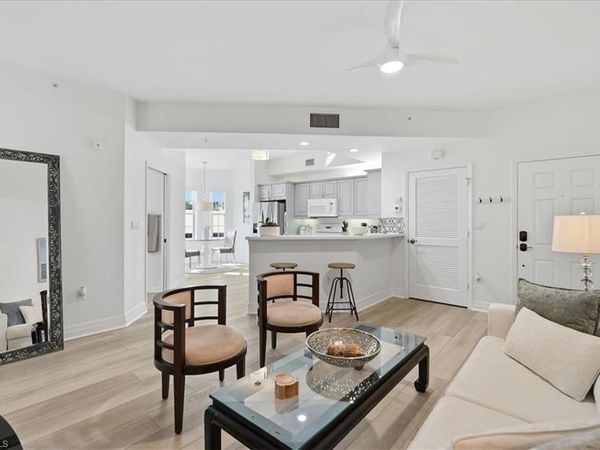 410 Bayfront PL, Unit 2209, NAPLES, FL 34102