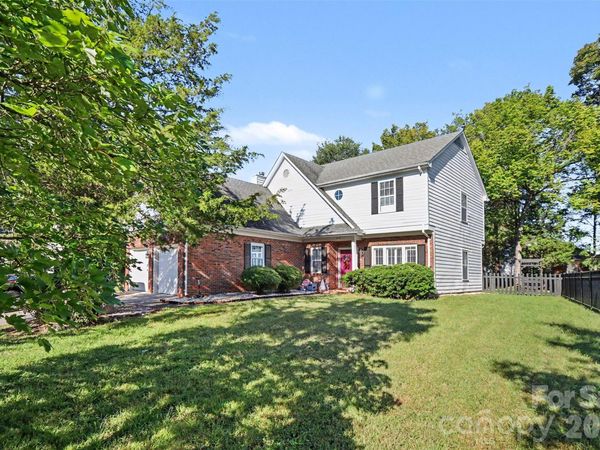 11410 Hunters Landing Drive , Charlotte, NC 28273