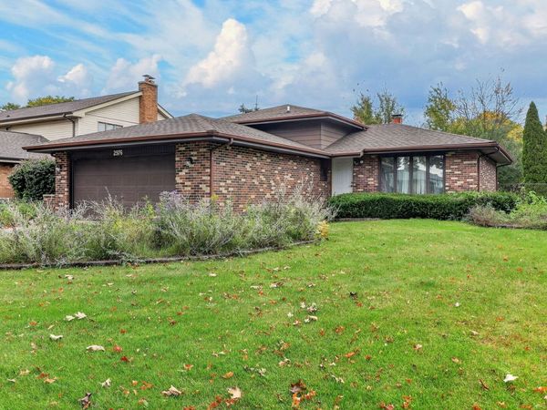 2976 Drover Lane , Darien, IL 60561