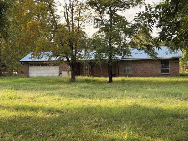 18402 E 335 Road , Chelsea, OK 74016