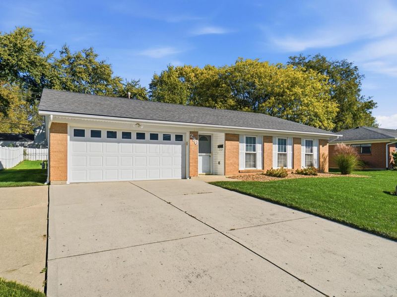236 Barcelona Avenue, Westerville, OH 43081 Photo 4