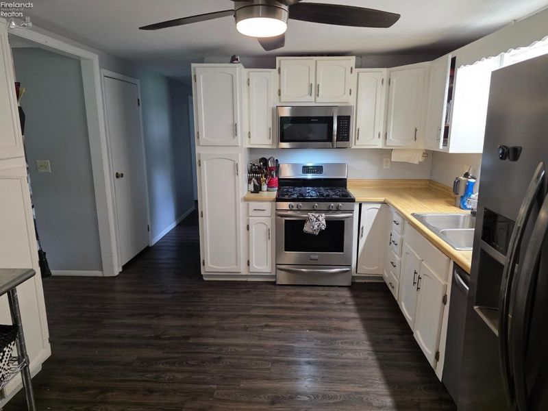 5616 McCartney Road, Sandusky, OH 44870 Photo 5