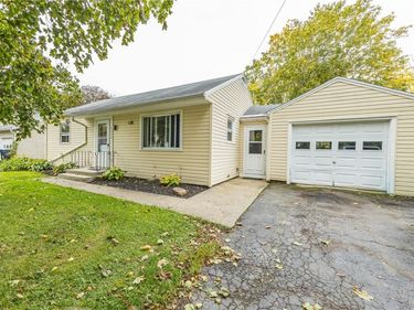 777 Blue Cut Road, Newark, NY 14513