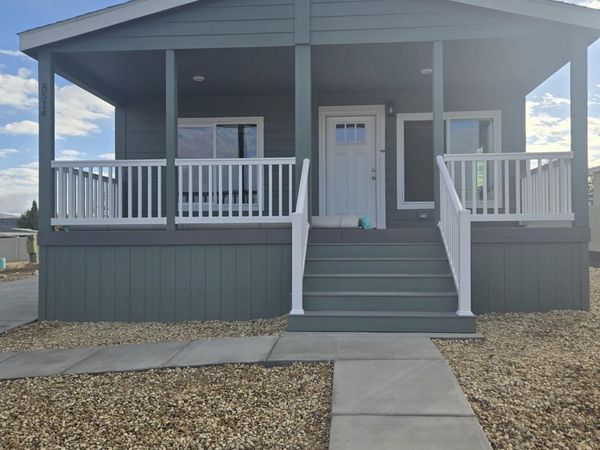 8514 Blue Hill, Unit 175, Boise, ID 83716