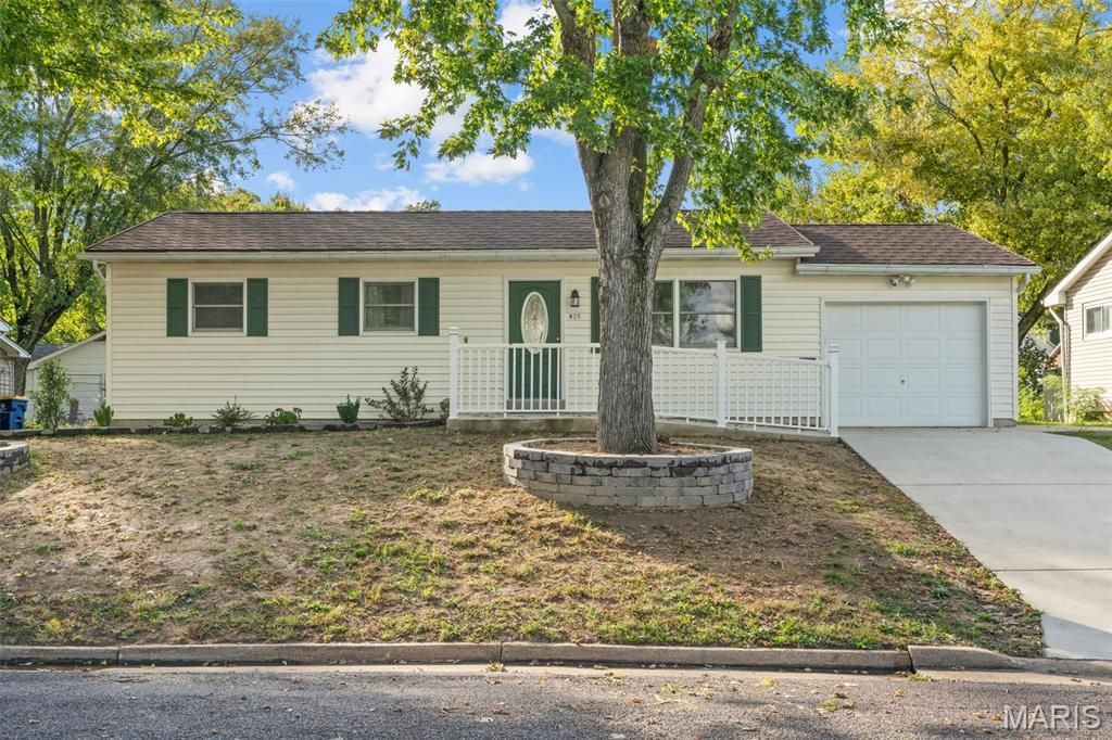 805 Elm Street, Washington, MO 63090 Main Photo