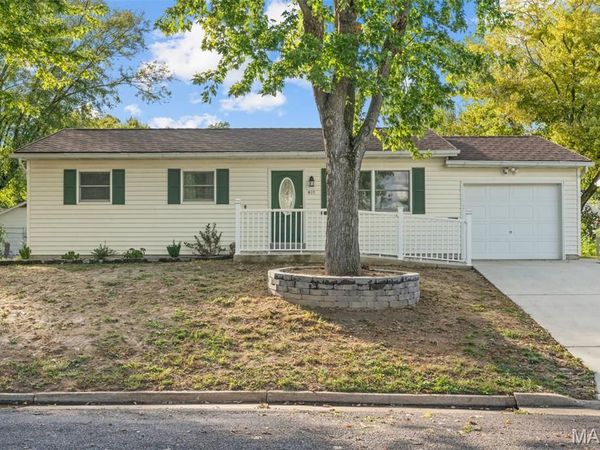 805 Elm Street, Washington, MO 63090