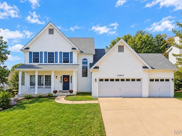 17473 Hilltop Ridge Drive, Eureka, MO 63025