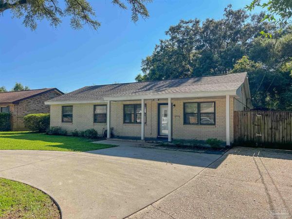 5891 Avondale Rd, Pensacola, FL 32526