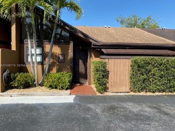 9305 SW 130 St , Unit 9305, Miami, FL 33176