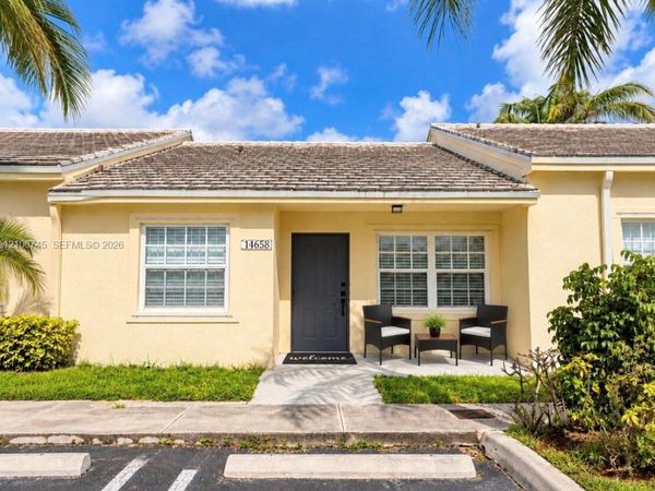 14658 SW 126th Pl, Miami, FL 33186