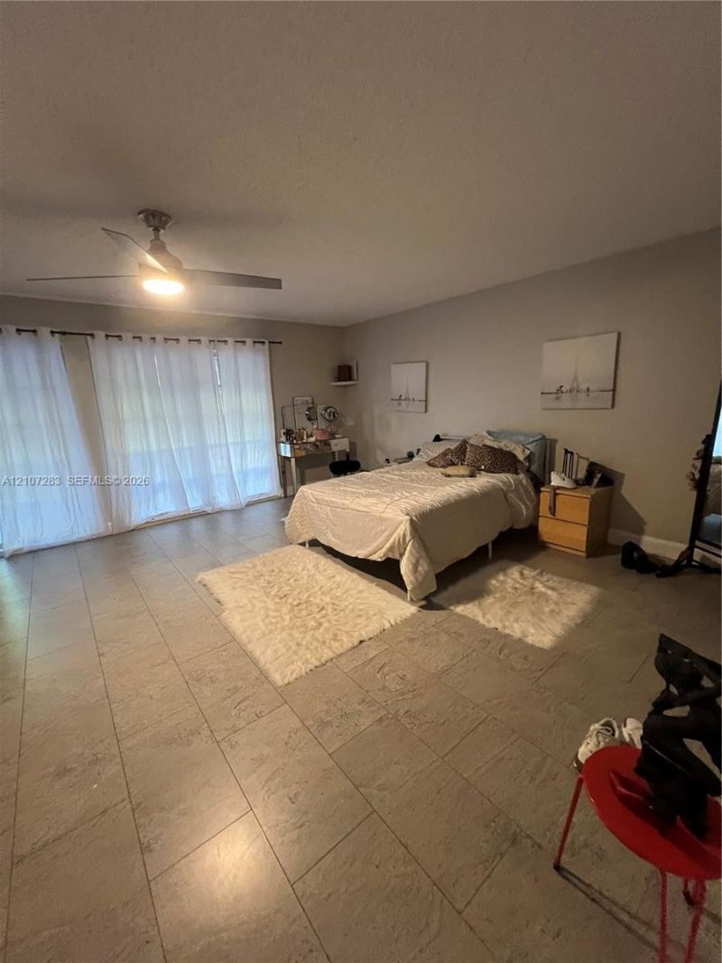3301 Raleigh St, Unit 4E, Hollywood, FL 33021 Photo