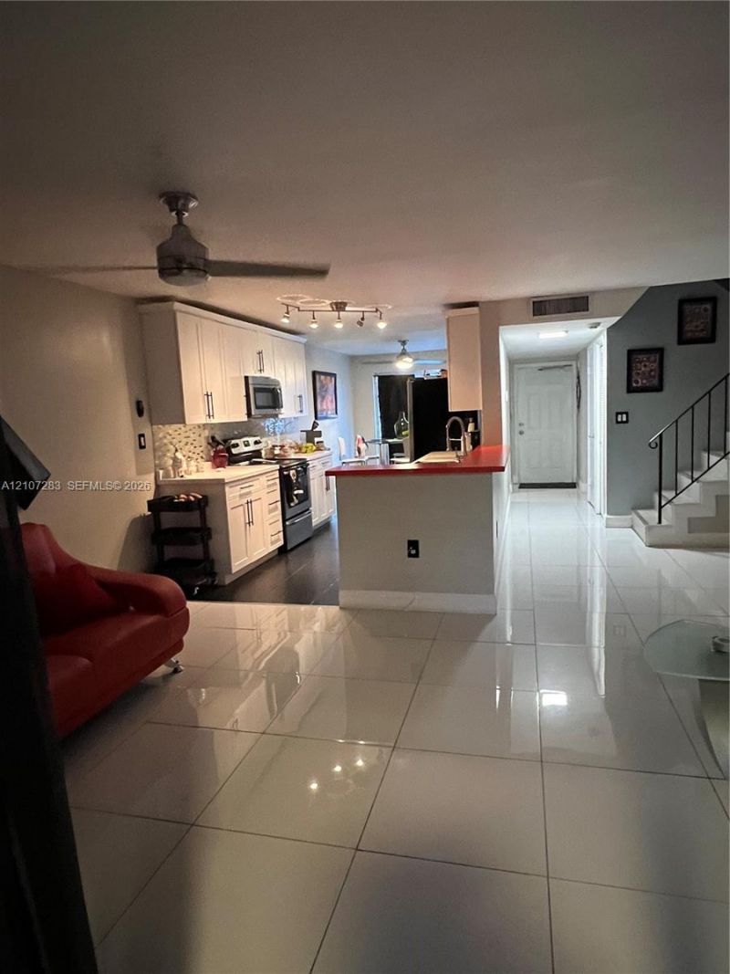 3301 Raleigh St, Unit 4E, Hollywood, FL 33021 Photo