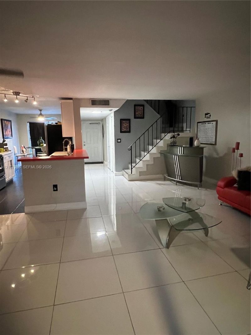 3301 Raleigh St, Unit 4E, Hollywood, FL 33021 Photo