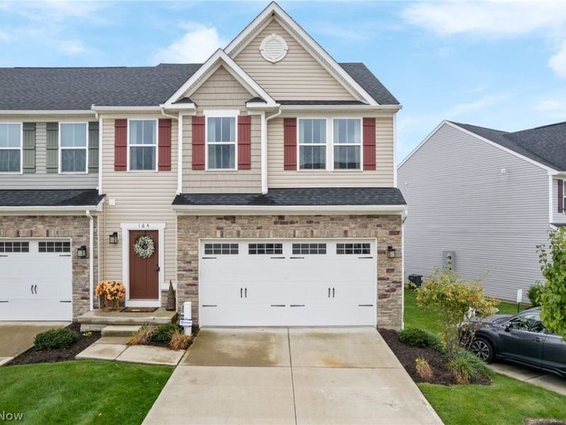 164 Forecastle Trail, Medina, OH 44256 Photo 2