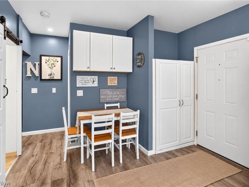 6195 Ethel Avenue, Elyria, OH 44035 Photo 8