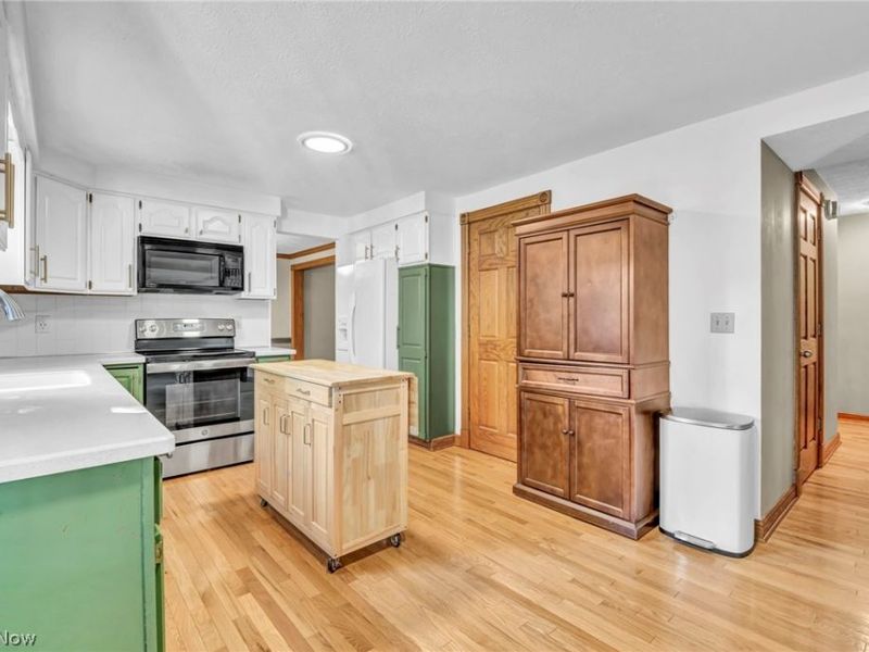 170 Prentiss Street, Munroe Falls, OH 44262 Photo 5