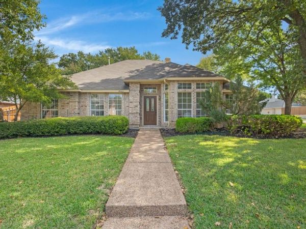 8000 Arlie Lane, North Richland Hills, TX 76182