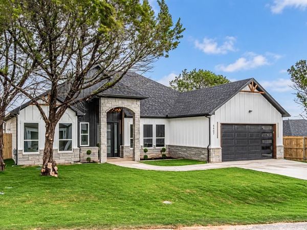 5407 Van Horn Drive, Granbury, TX 76048