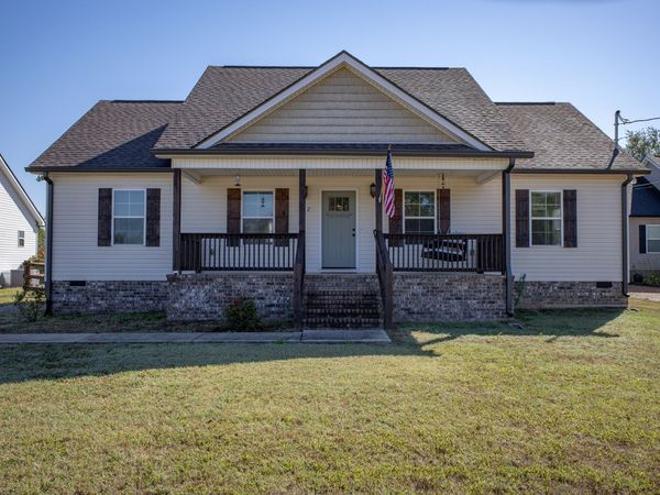 512 Robinson Ave , Chapel Hill, TN 37034
