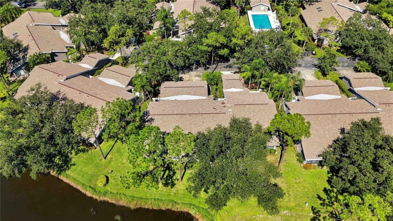 5480 Hampstead Heath, Unit 14, Sarasota, FL 34235 Photo