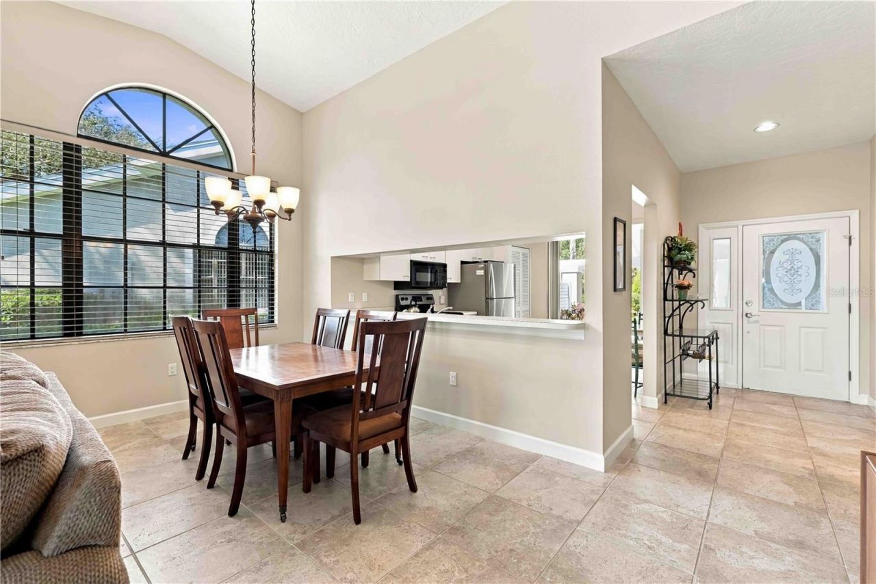 5480 Hampstead Heath, Unit 14, Sarasota, FL 34235 Photo