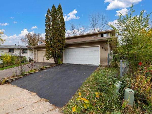 326 Morningside Circle , Saint Paul, MN 55119