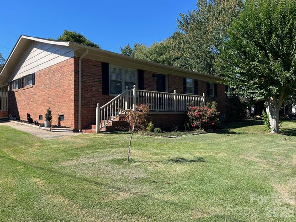 133 Kings Drive, Forest City, NC 28043