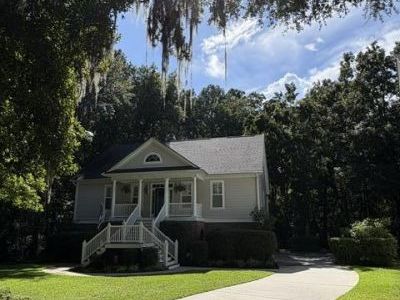 3561 Flowering Oak Way, Mount Pleasant, SC 29466