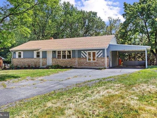 3511 ELMERTON AVENUE, HARRISBURG, PA 17109