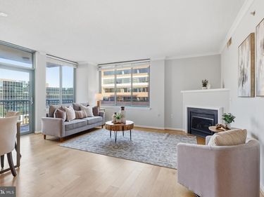 851 N GLEBE ROAD, Unit 711, ARLINGTON, VA 22203